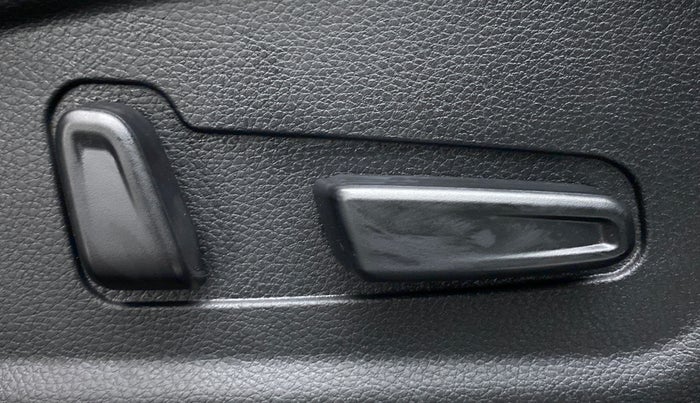 2019 KIA SELTOS GTX + AT PETROL, Petrol, Automatic, 32,661 km, Electrically Adjustable Driver's Seat