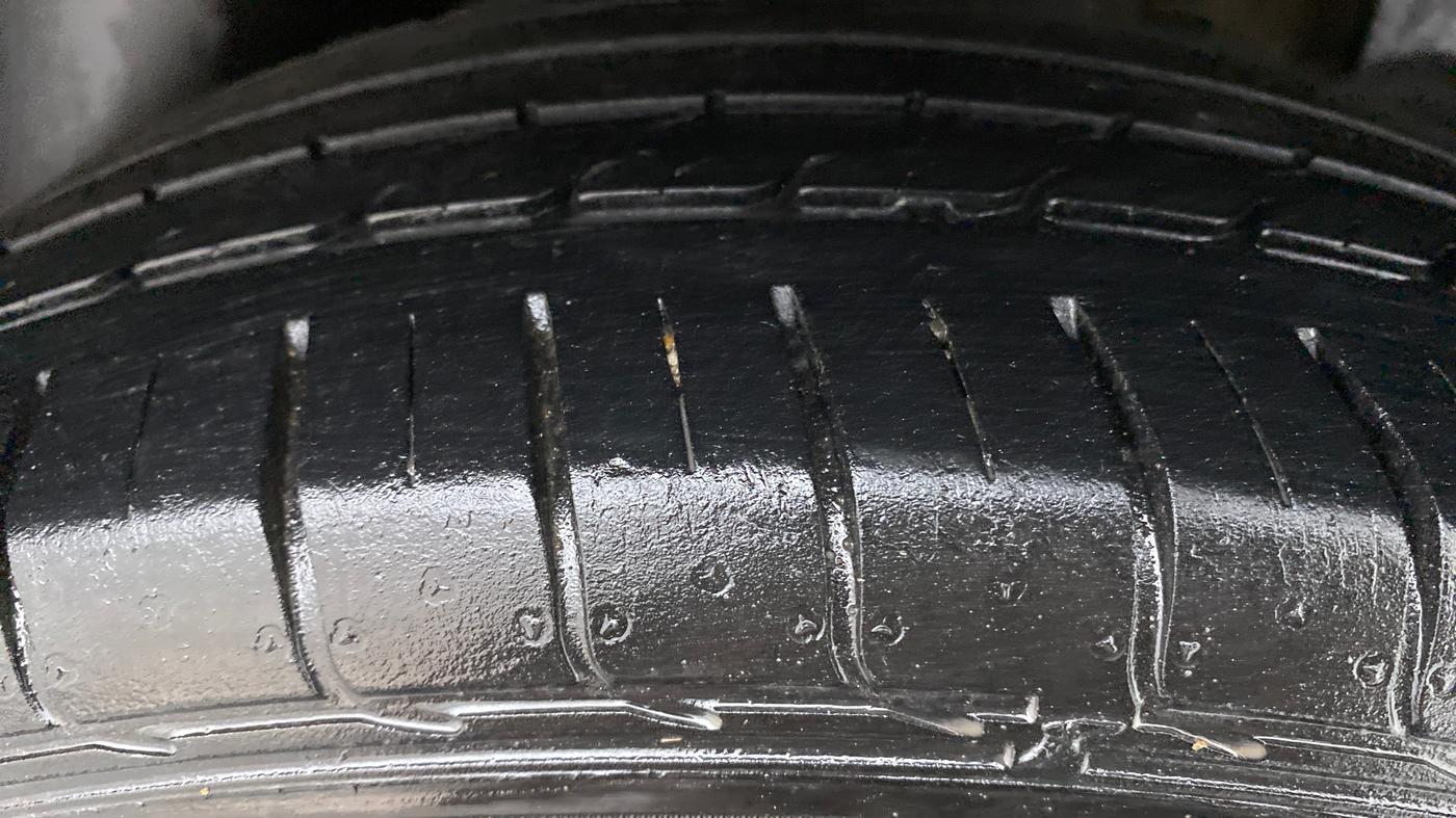 2019 KIA SELTOS GTX + AT PETROL, Petrol, Automatic, 32,661 km, Left Rear Tyre Tread