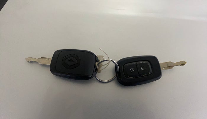 2024 Renault Kwid CLIMBER MT 1.0, Petrol, Manual, 38,289 km, Key Close Up