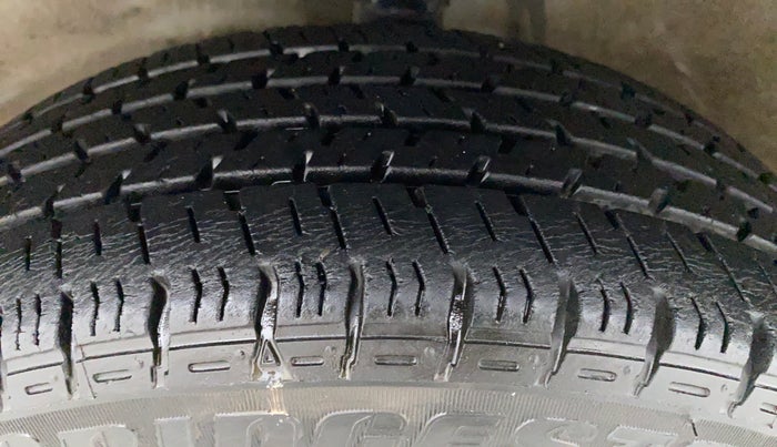 2019 Maruti Alto K10 VXI P, Petrol, Manual, 16,116 km, Left Front Tyre Tread
