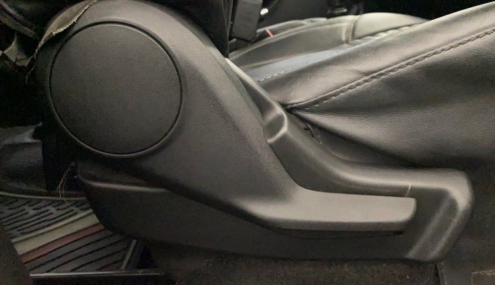 2022 Maruti Celerio ZXI, Petrol, Manual, 75,494 km, Driver Side Adjustment Panel