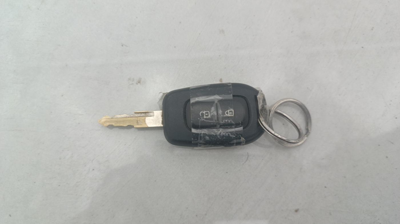 2018 Renault Kwid RXL, Petrol, Manual, 64,328 km, Key Close Up