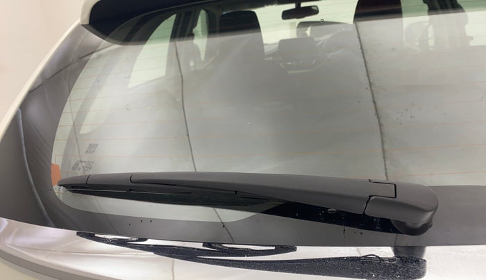 2024 Toyota Glanza V AMT, Petrol, Automatic, 2,017 km, Rear Wiper