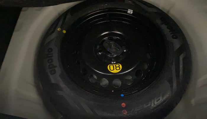 2024 Toyota Glanza V AMT, Petrol, Automatic, 2,017 km, Spare Tyre