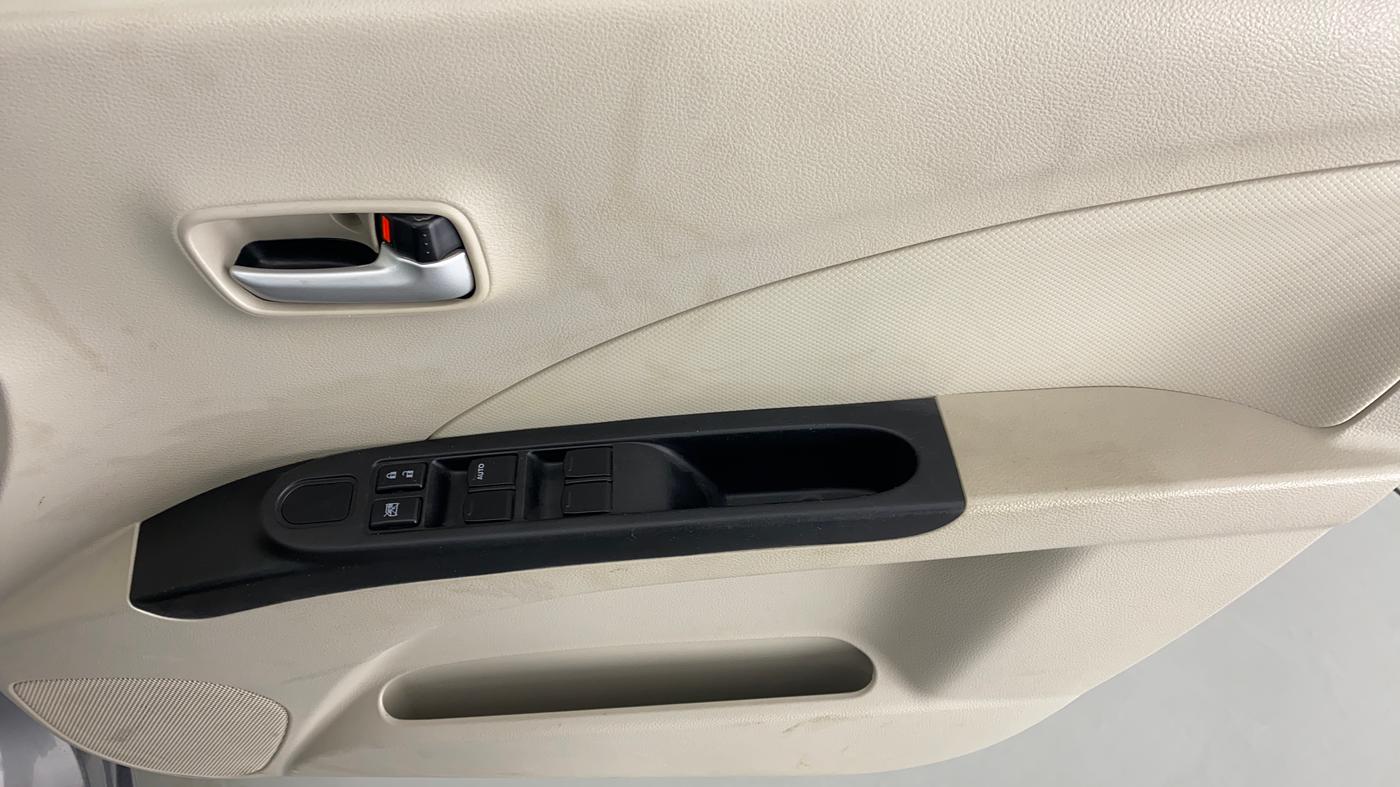 2020 Maruti Celerio VXI CNG D, CNG, Manual, 18,656 km, Driver Side Door Panels Control