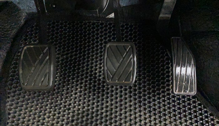 2020 Maruti Celerio VXI CNG D, CNG, Manual, 18,656 km, Pedals