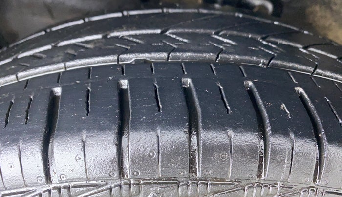 2020 Maruti Celerio VXI CNG D, CNG, Manual, 18,656 km, Left Front Tyre Tread