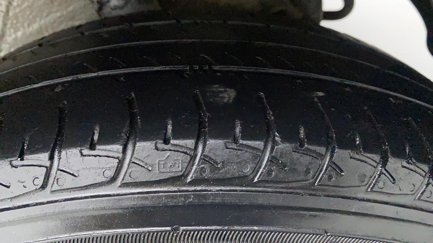2018 Maruti Celerio VXI CNG OPT, CNG, Manual, 81,832 km, Right Rear Tyre Tread