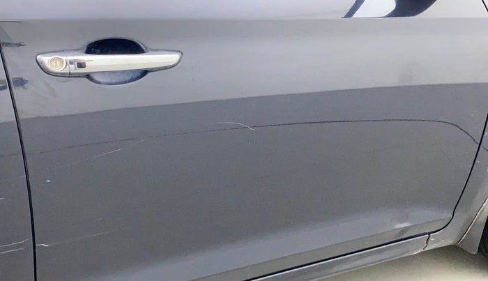 2021 Hyundai Verna SX 1.5 VTVT, Petrol, Manual, 16,809 km, Driver-side door - Slightly dented