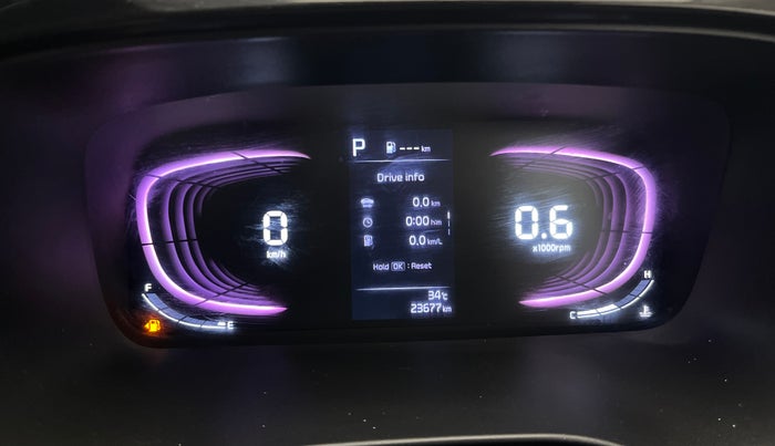 2022 KIA CARENS LUXURY PLUS 1.4 PETROL DCT 7 STR, Petrol, Automatic, 23,657 km, Odometer Image