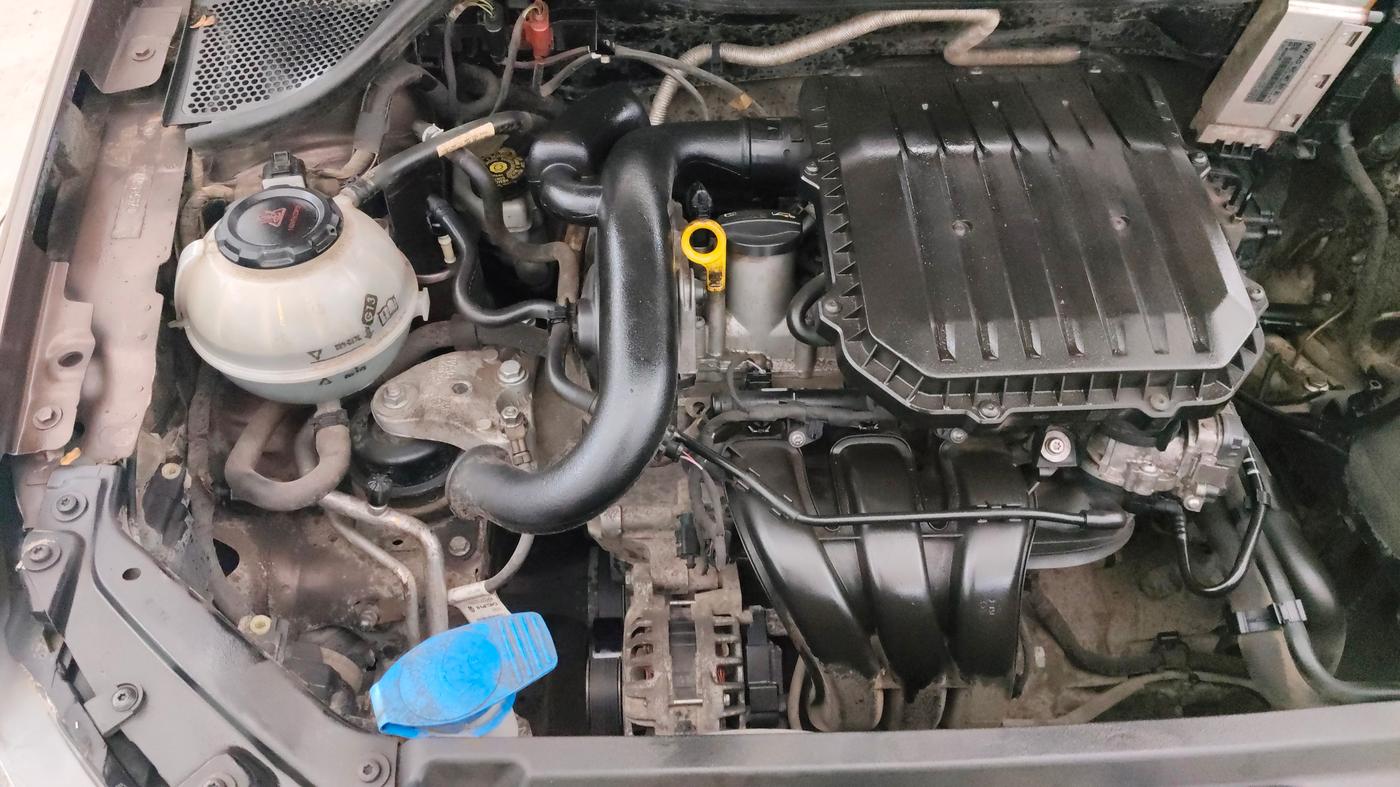 2019 Volkswagen Ameo COMFORTLINE 1.0L, Petrol, Manual, 33,511 km, Engine View - Right