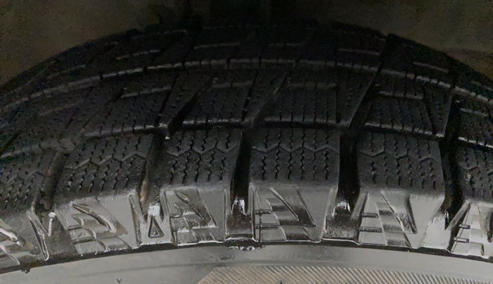 2014 Maruti Wagon R 1.0 LXI CNG, CNG, Manual, 85,644 km, Right Front Tyre Tread