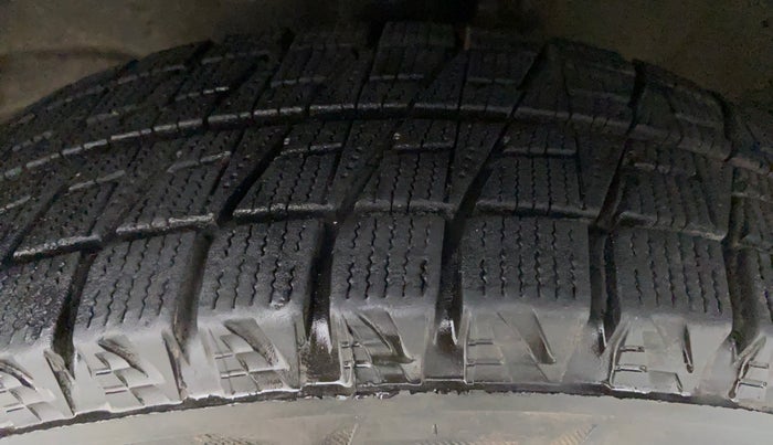 2014 Maruti Wagon R 1.0 LXI CNG, CNG, Manual, 85,644 km, Left Front Tyre Tread