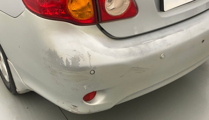 2011 Toyota Corolla Altis G PETROL, Petrol, Manual, 1,19,025 km, Rear bumper - Minor scratches