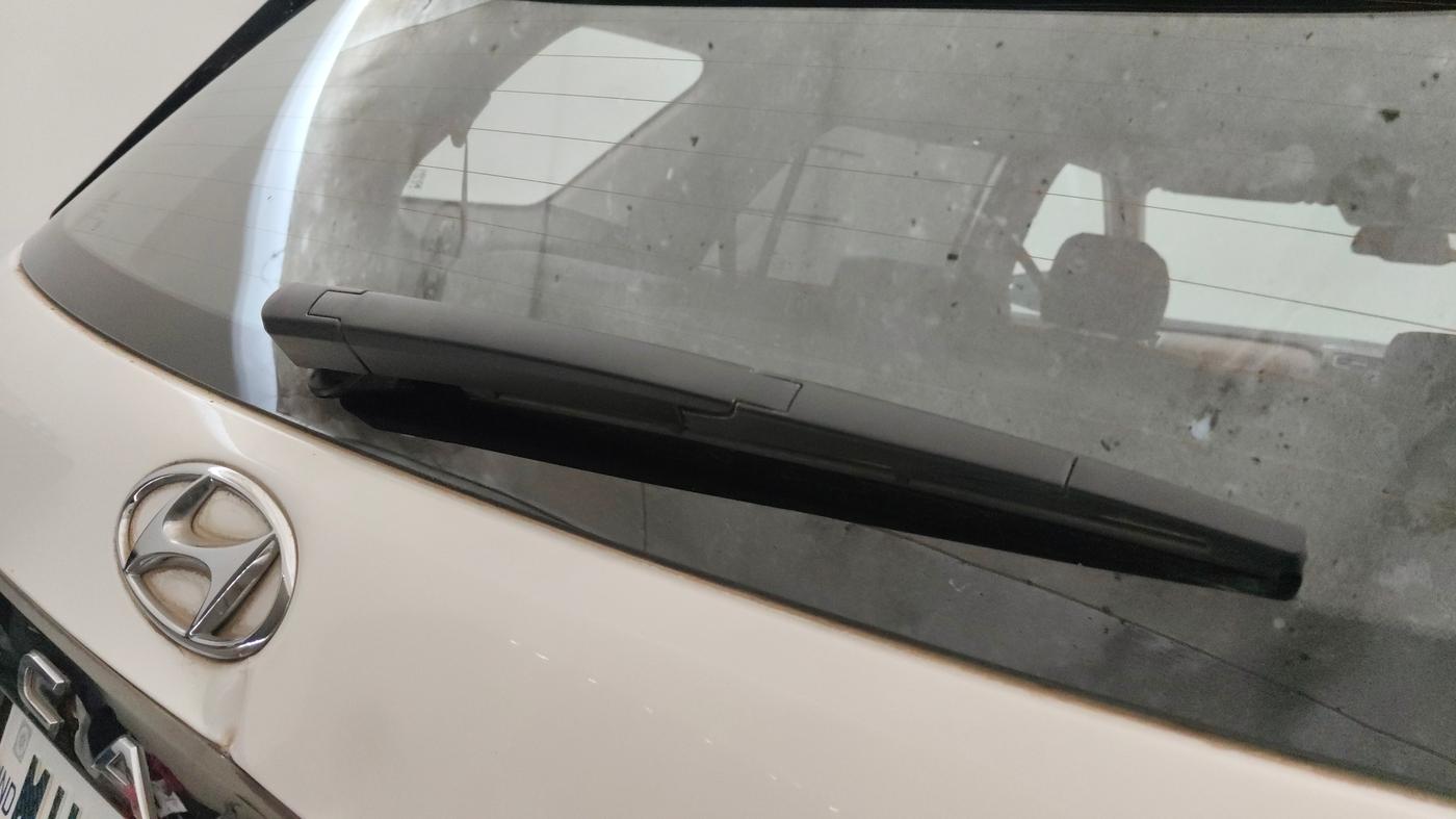 2024 Hyundai ALCAZAR  SIGNATURE (O) DCT 1.5 PETROL 7STR, Petrol, Automatic, 17,391 km, Rear Wiper