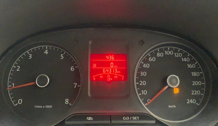 2014 Volkswagen Vento HIGHLINE 1.6 MPI, Petrol, Manual, 64,278 km, Odometer Image