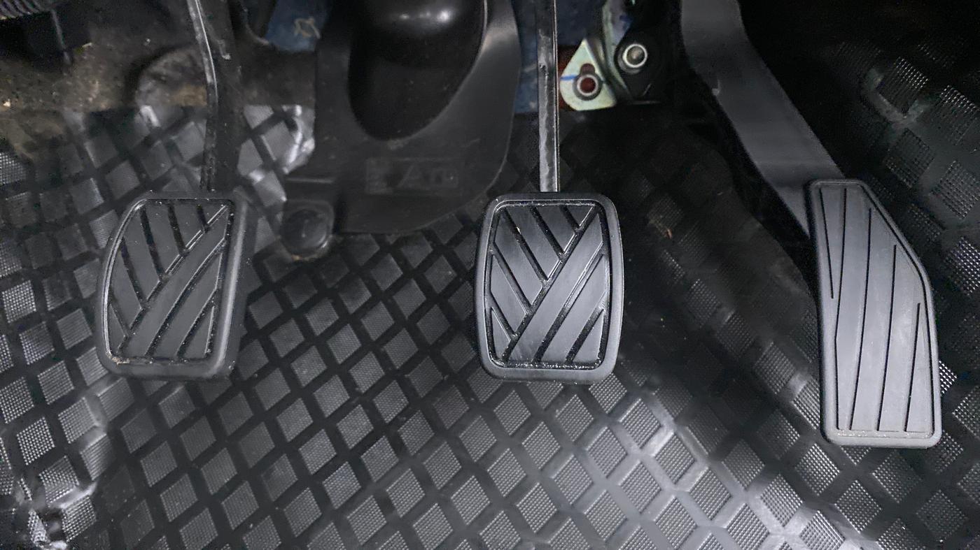 2019 Maruti S PRESSO VXI, Petrol, Manual, 19,221 km, Pedals