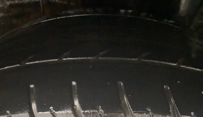 2020 Hyundai Elite i20 MAGNA PLUS 1.2, Petrol, Manual, 34,827 km, Left Rear Tyre Tread