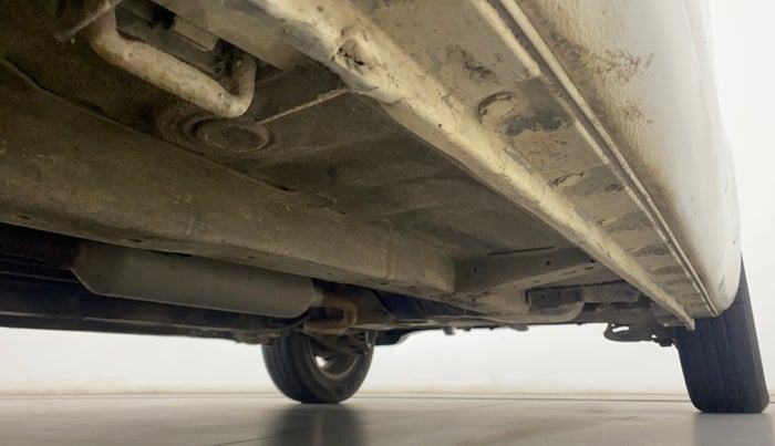 2015 Maruti Swift ZXI, Petrol, Manual, 49,464 km, Right Side Underbody