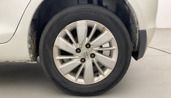 2015 Maruti Swift ZXI, Petrol, Manual, 49,464 km, Left Rear Wheel