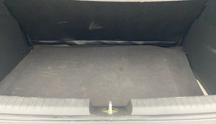 2017 Hyundai Elite i20 ASTA 1.2, Petrol, Manual, 28,372 km, Boot Inside