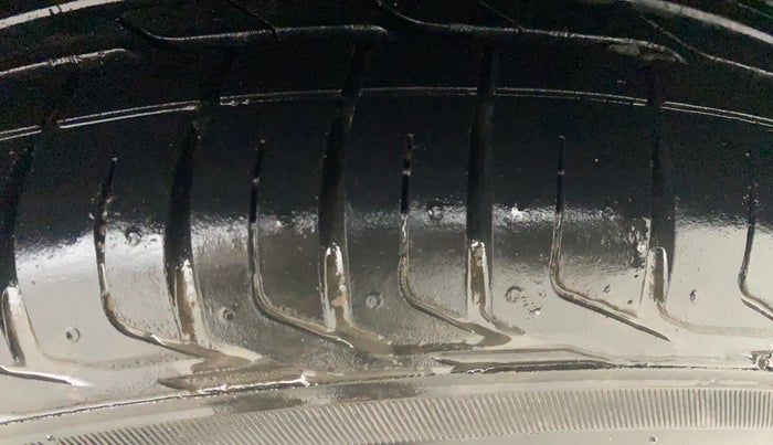 2022 Tata NEXON XZ PLUS (L), Petrol, Manual, 16,077 km, Left Rear Tyre Tread