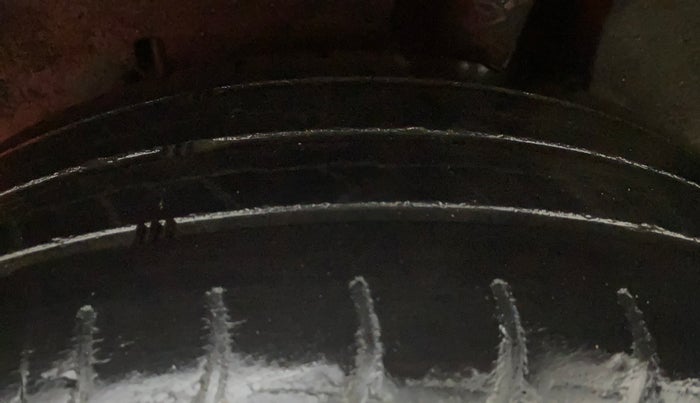 2016 Maruti Baleno SIGMA PETROL 1.2, Petrol, Manual, 73,722 km, Left Rear Tyre Tread