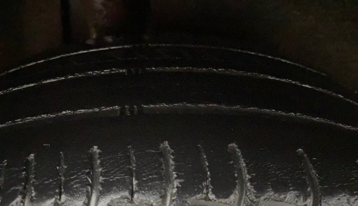 2016 Maruti Baleno SIGMA PETROL 1.2, Petrol, Manual, 73,722 km, Right Rear Tyre Tread