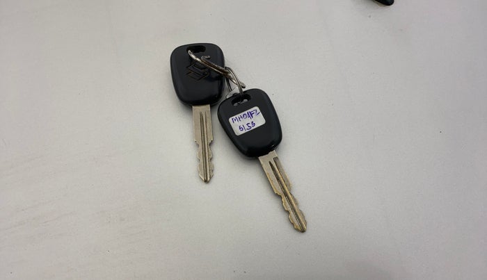 2013 Maruti Alto 800 LXI CNG, CNG, Manual, 25,349 km, Key Close Up