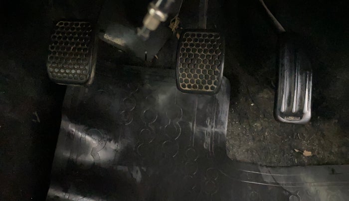 2013 Maruti Alto 800 LXI CNG, CNG, Manual, 25,349 km, Pedals