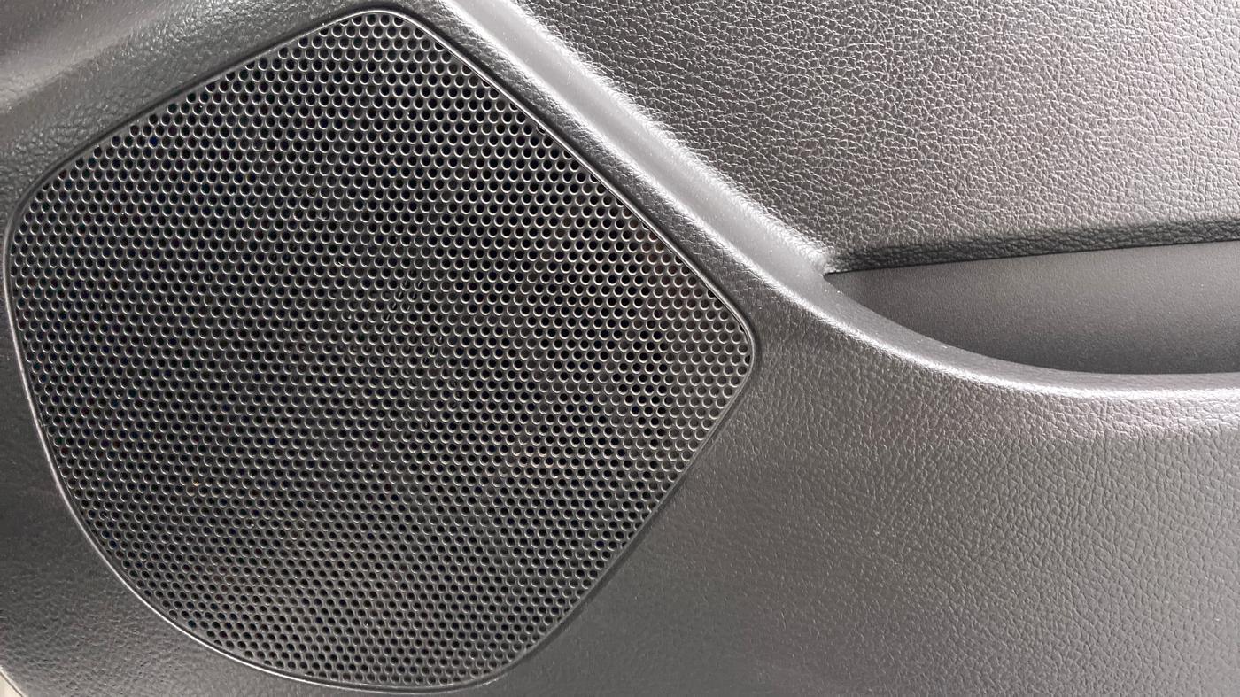 2019 Maruti Alto LXI, Petrol, Manual, 6,372 km, Speaker
