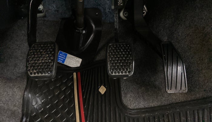 2019 Maruti Alto LXI, Petrol, Manual, 6,372 km, Pedals
