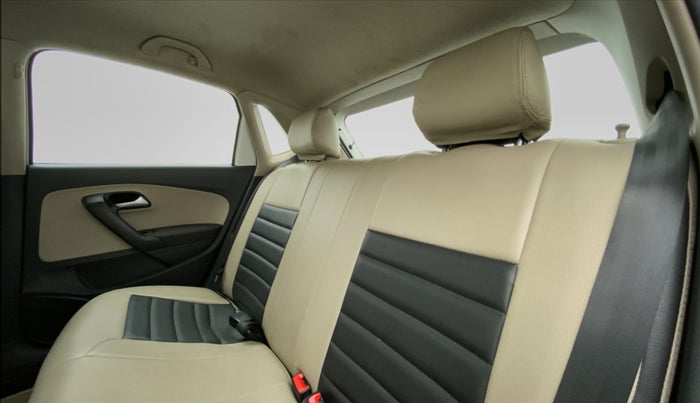 2013 Volkswagen Polo HIGHLINE1.2L DIESEL, Diesel, Manual, 95,429 km, Right Side Rear Door Cabin
