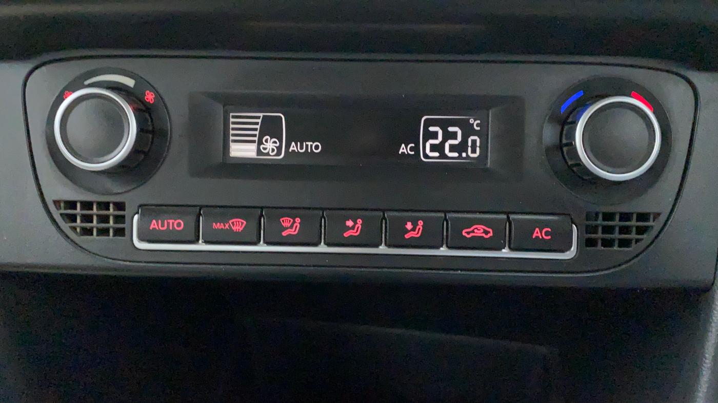2013 Volkswagen Polo HIGHLINE1.2L DIESEL, Diesel, Manual, 95,429 km, Automatic Climate Control
