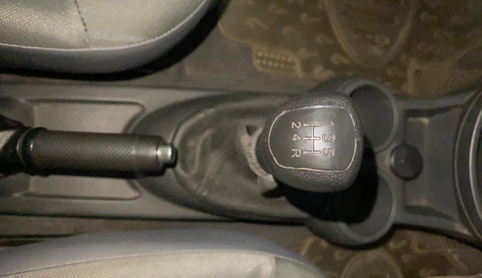 2015 Chevrolet Beat LT PETROL, Petrol, Manual, 24,782 km, Gear Lever