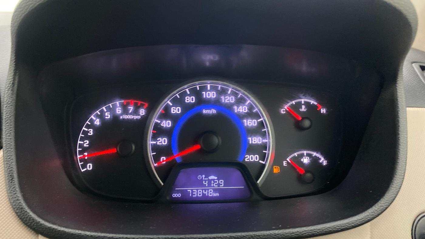 2016 Hyundai Grand i10 ASTA 1.2 KAPPA VTVT, Petrol, Manual, 73,915 km, Odometer Image
