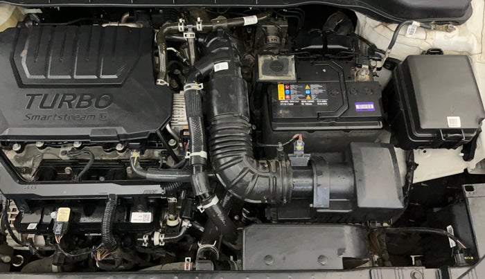 2023 KIA CARENS PRESTIGE PLUS 1.5 PETROL IMT 7 STR, Petrol, Manual, 18,306 km, Engine View - Left