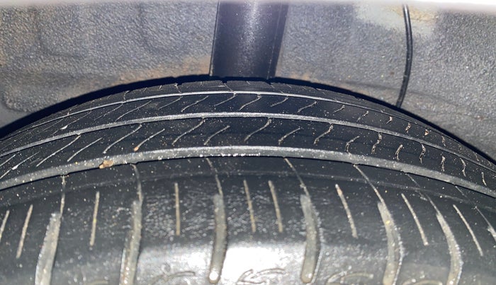 2023 Hyundai GRAND I10 NIOS SPORTZ AMT 1.2 KAPPA VTVT, Petrol, Automatic, 11,129 km, Right Rear Tyre Tread