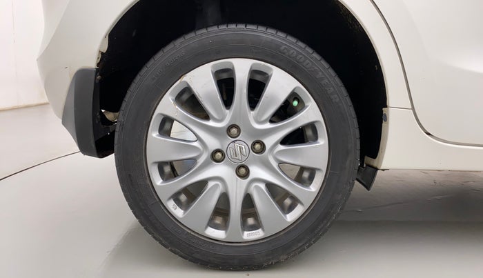 2017 Maruti Baleno ALPHA PETROL 1.2, Petrol, Manual, 83,450 km, Right Rear Wheel