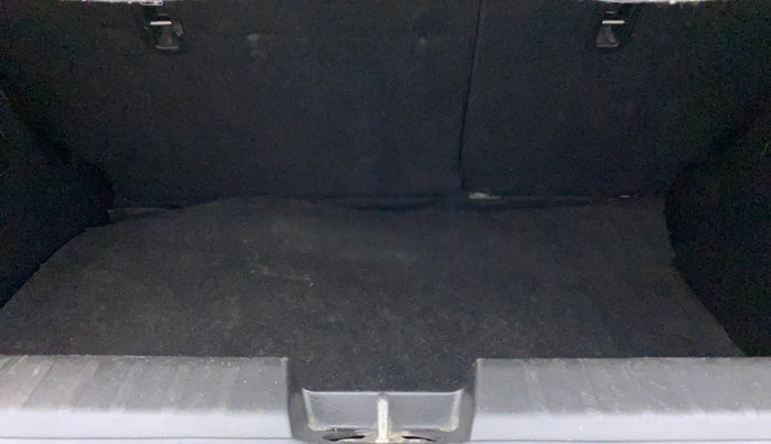 2017 Maruti Baleno ALPHA PETROL 1.2, Petrol, Manual, 83,450 km, Boot Inside