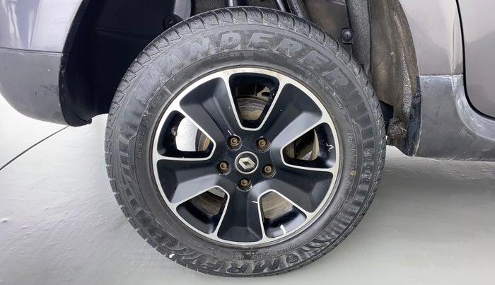 2019 Renault Duster RXS 106 PS MT, Petrol, Manual, 43,395 km, Right Rear Wheel