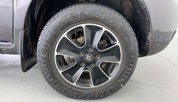 2019 Renault Duster RXS 106 PS MT, Petrol, Manual, 43,395 km, Right Front Wheel