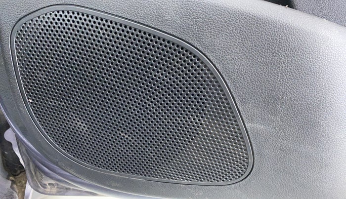 2017 Hyundai Verna 1.6 SX VTVT AT (O), Petrol, Automatic, 42,423 km, Speaker