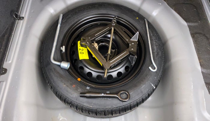 2017 Hyundai Verna 1.6 SX VTVT AT (O), Petrol, Automatic, 42,423 km, Spare Tyre