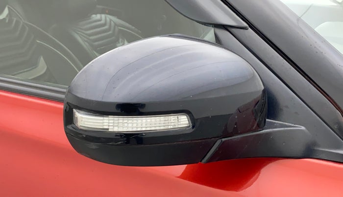2018 Maruti Vitara Brezza ZDI PLUS, Diesel, Manual, 91,454 km, Right rear-view mirror - Folding motor not working