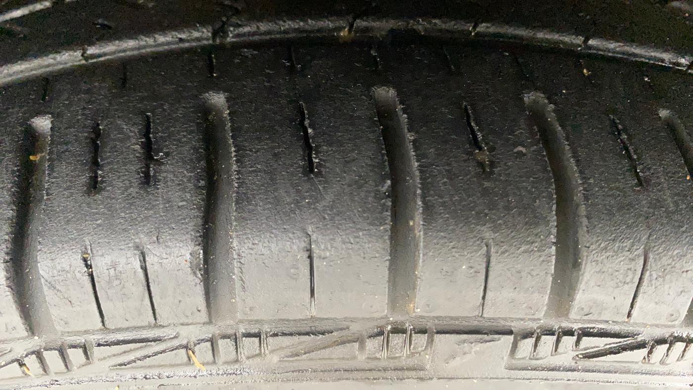 2018 Maruti Celerio X ZXI (O) AMT, Petrol, Automatic, 45,011 km, Left Front Tyre Tread