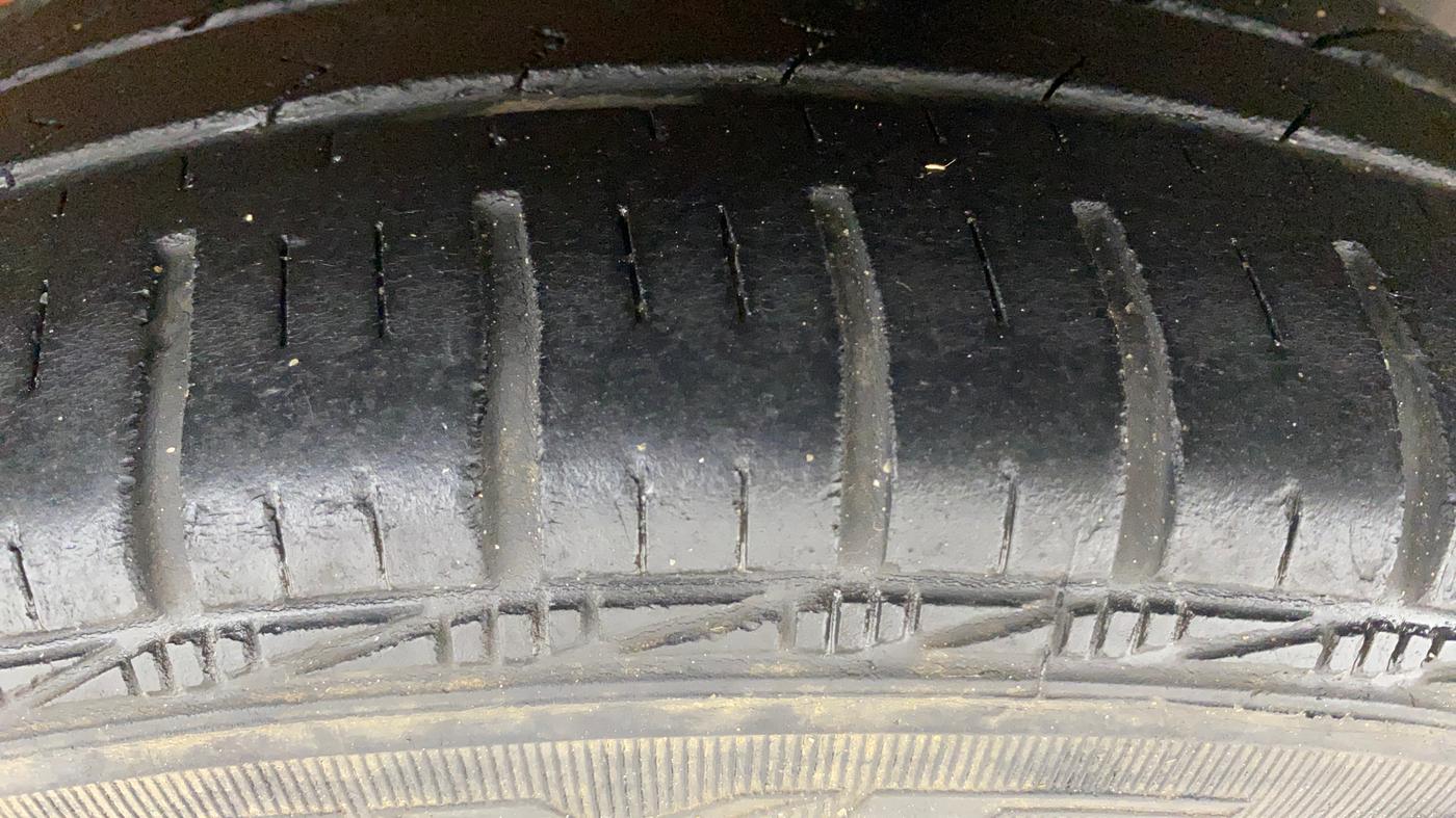 2018 Maruti Celerio X ZXI (O) AMT, Petrol, Automatic, 45,011 km, Left Rear Tyre Tread