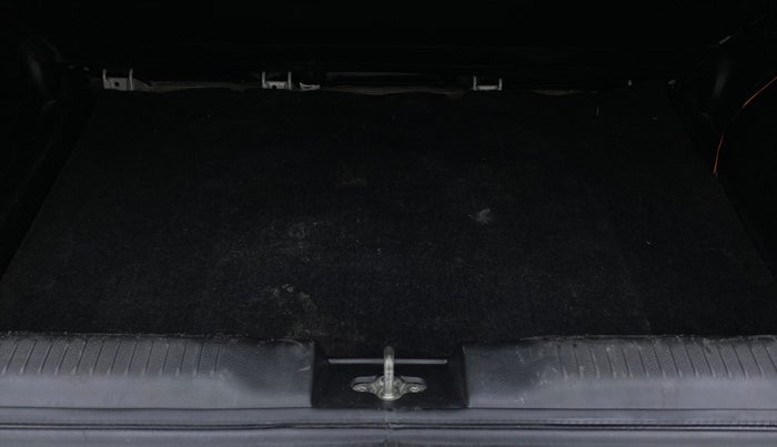 2019 Maruti Swift VXI AMT, Petrol, Automatic, 41,374 km, Boot Inside