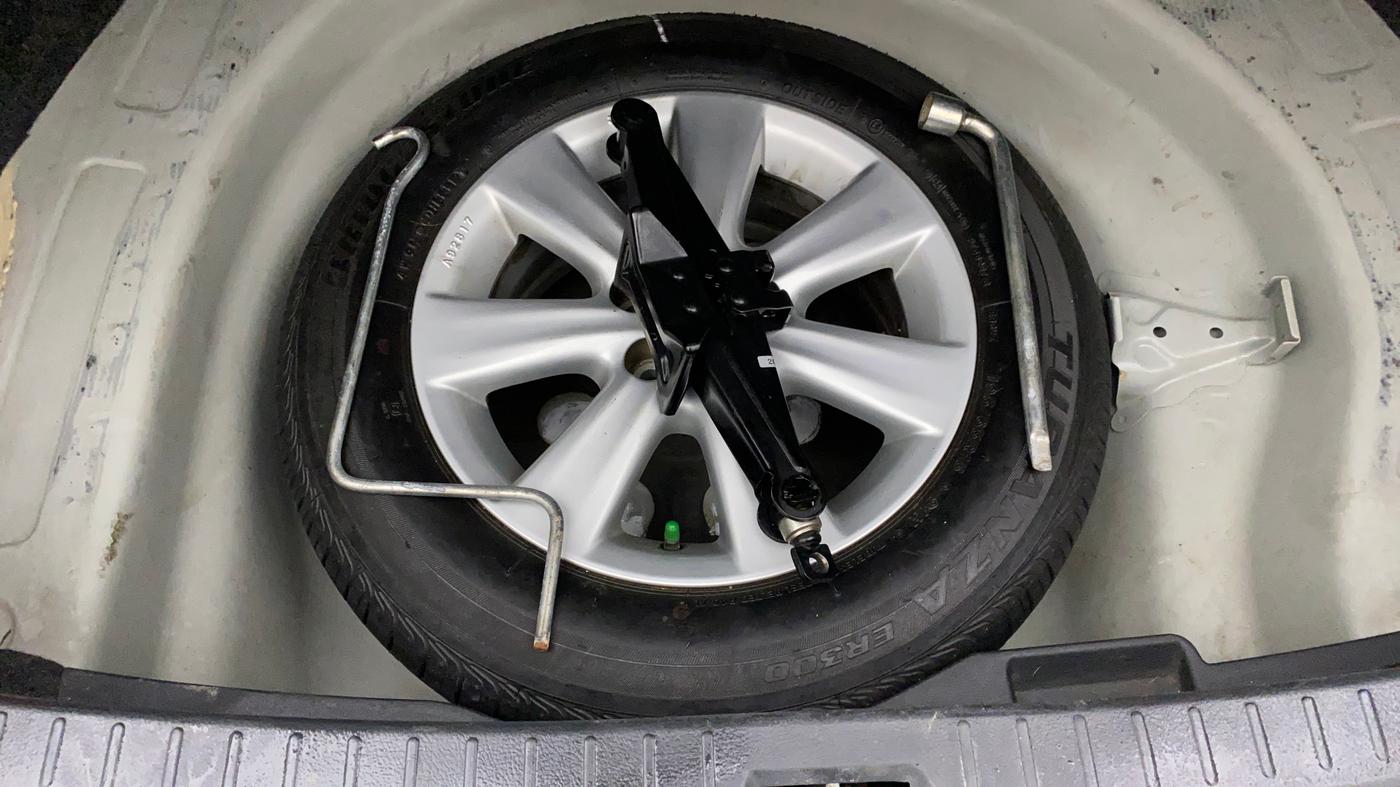 2013 Toyota Corolla Altis VL AT PETROL, Petrol, Automatic, 83,423 km, Spare Tyre