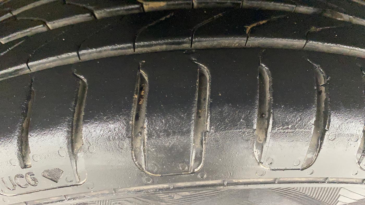 2016 Tata Tiago XZ PETROL, Petrol, Manual, 38,322 km, Left Front Tyre Tread